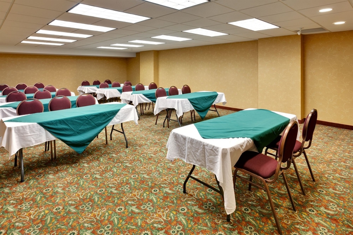 Imagen de los interiores del Hotel Country Inn and Suites By Radisson, Niagara Falls, On. Foto 15