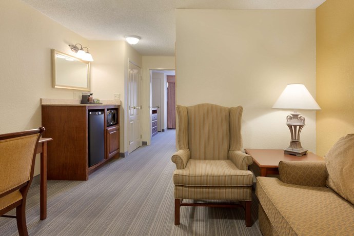 Imagen de la habitación del Hotel Country Inn and Suites By Radisson, Norman, Ok. Foto 8