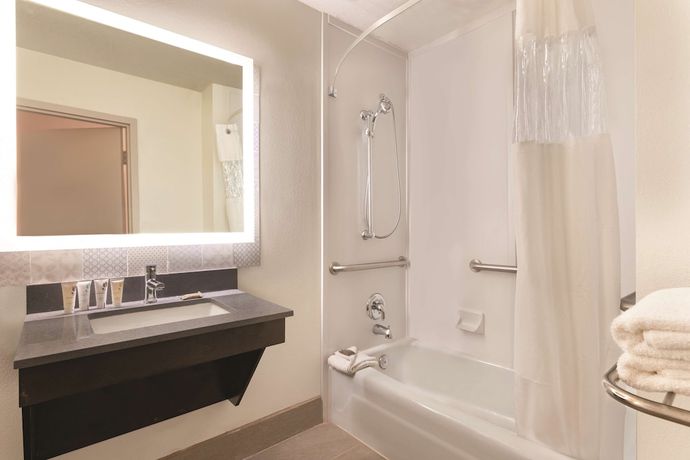 Imagen de la habitación del Hotel Country Inn and Suites By Radisson, North Little Rock, Ar. Foto 9