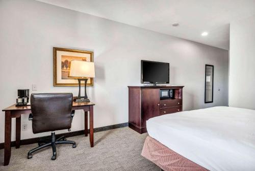 Imagen de la habitación del Hotel Country Inn and Suites By Radisson, Oklahoma City At Northwest Expressway, Ok. Foto 14