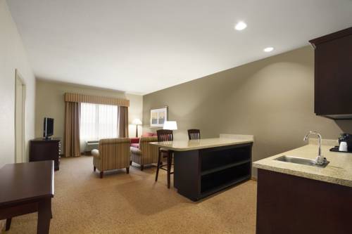 Imagen de la habitación del Hotel Country Inn and Suites By Radisson, Oklahoma City - Quail Springs, Ok. Foto 10