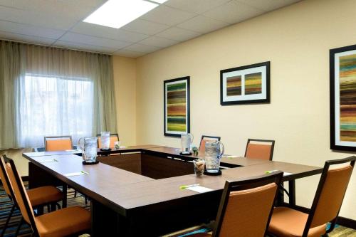 Imagen general del Hotel Country Inn and Suites By Radisson, Phoenix Airport, Az. Foto 8