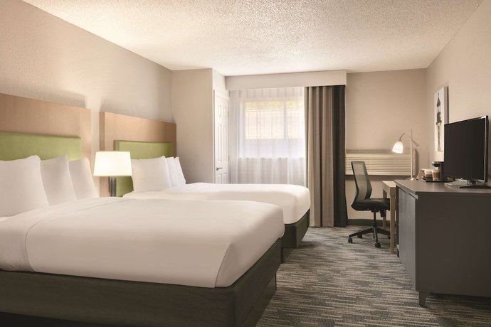 Imagen de la habitación del Hotel Country Inn and Suites By Radisson, Port Clinton, Oh. Foto 7
