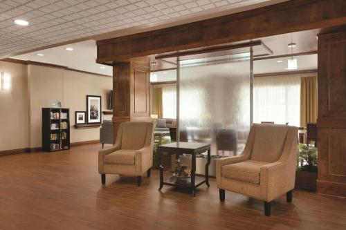 Imagen de los interiores del Hotel Country Inn and Suites By Radisson, Portland, Tx. Foto 11