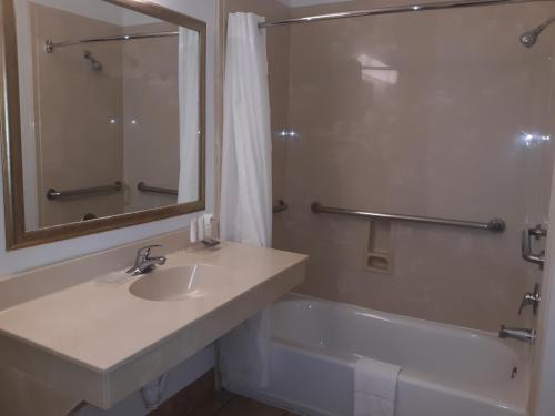 Imagen de la habitación del Hotel Country Inn and Suites By Radisson, Round Rock, Tx. Foto 10