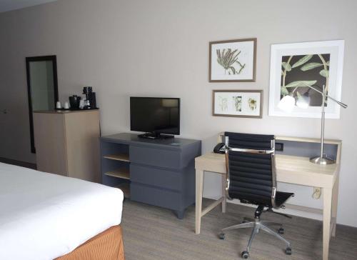 Imagen de la habitación del Hotel Country Inn and Suites By Radisson, Round Rock, Tx. Foto 16