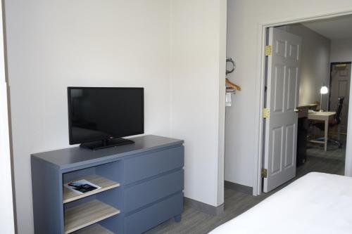 Imagen de la habitación del Hotel Country Inn and Suites By Radisson, Round Rock, Tx. Foto 17