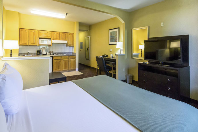 Imagen de la habitación del Hotel Country Inn and Suites By Radisson, San Jose International Airport, Ca. Foto 11