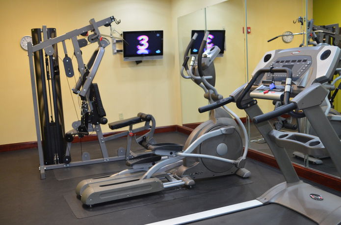 Imagen de los interiores del Hotel Country Inn and Suites By Radisson, Savannah Airport, Ga. Foto 14
