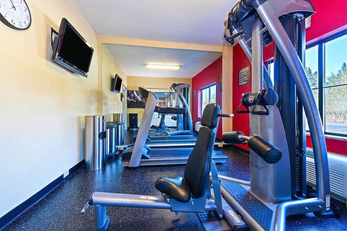 Imagen de los interiores del Hotel Country Inn and Suites By Radisson, Savannah Gateway, Ga. Foto 9