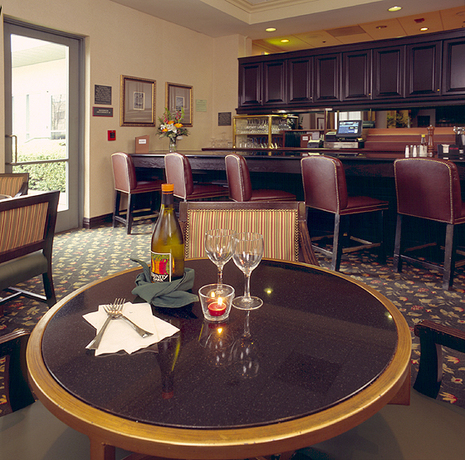 Imagen del bar/restaurante del Hotel Country Inn and Suites By Radisson, Seattle-bothell, Wa. Foto 3