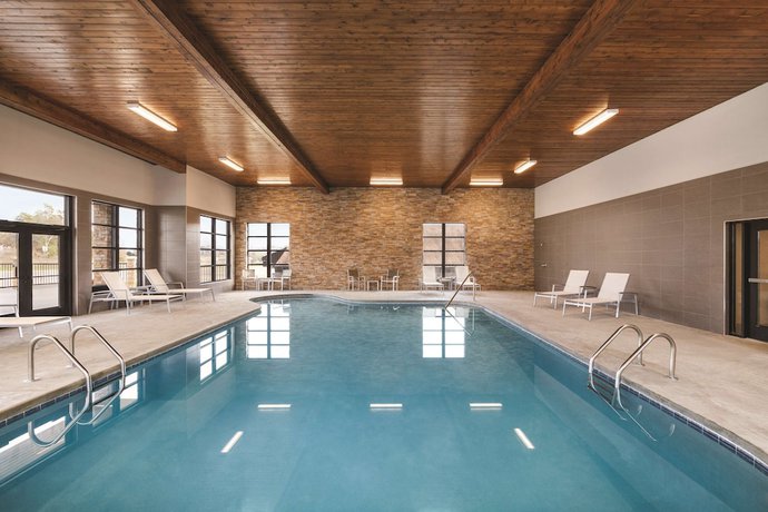 Imagen de la piscina del Hotel Country Inn and Suites By Radisson, Sevierville-kodak, Tn. Foto 20
