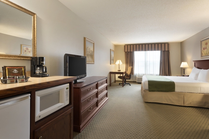Imagen de la habitación del Hotel Country Inn and Suites By Radisson, St. Cloud East, Mn. Foto 13