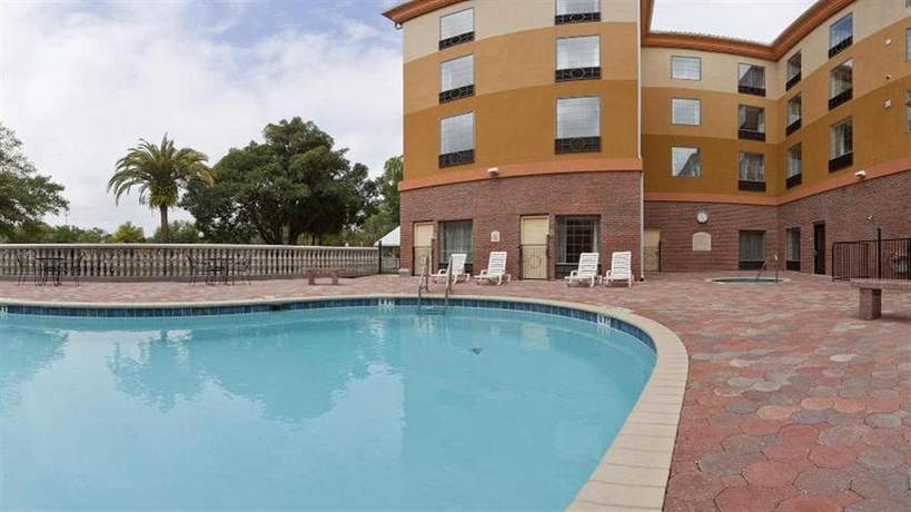 Imagen de la piscina del Hotel Country Inn and Suites By Radisson, Tampa Rj Stadium. Foto 16