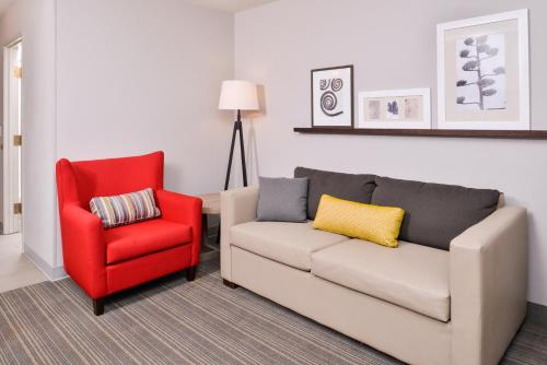 Imagen de la habitación del Hotel Country Inn and Suites By Radisson, Tinley Park, Il. Foto 8