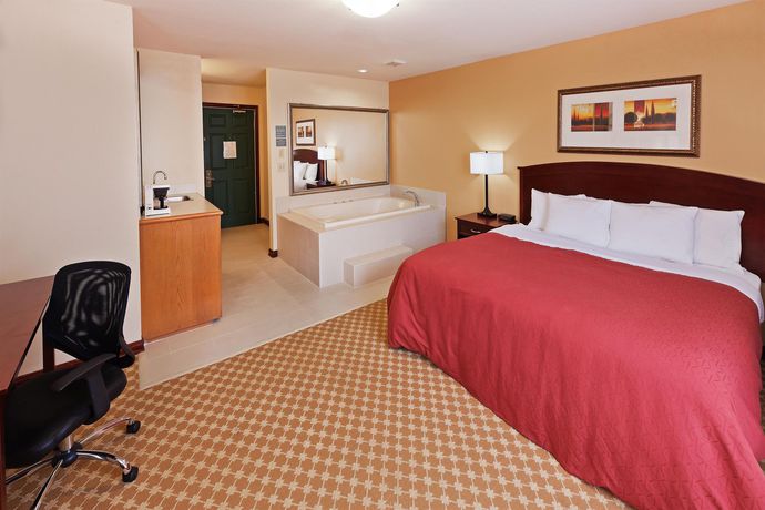 Imagen de la habitación del Hotel Country Inn and Suites By Radisson, Tulsa, Ok. Foto 4