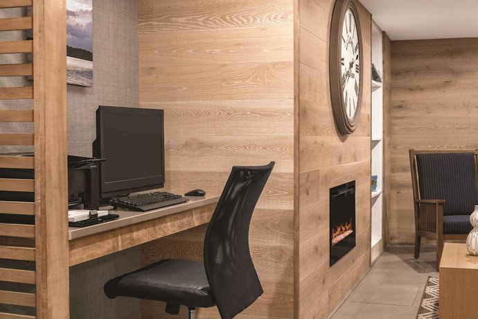 Imagen de los interiores del Hotel Country Inn and Suites By Radisson, Williamsburg East (busch Gardens), Va. Foto 14