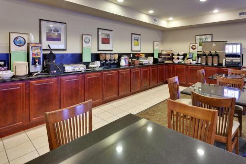 Imagen general del Hotel Country Inn and Suites by Radisson, Absecon. Foto 4