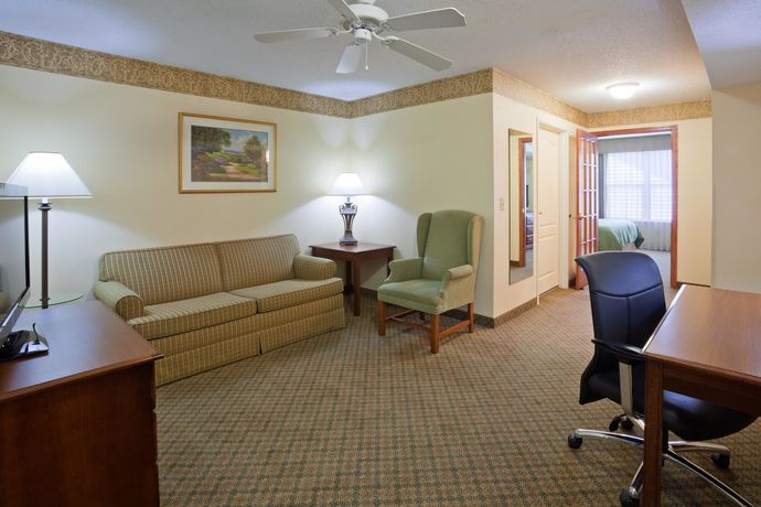 Imagen de la habitación del Hotel Country Inn and Suites by Radisson, Albertville, MN. Foto 9