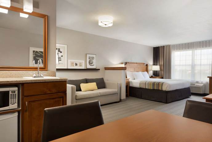 Imagen de la habitación del Hotel Country Inn and Suites by Radisson, Appleton North, WI. Foto 8