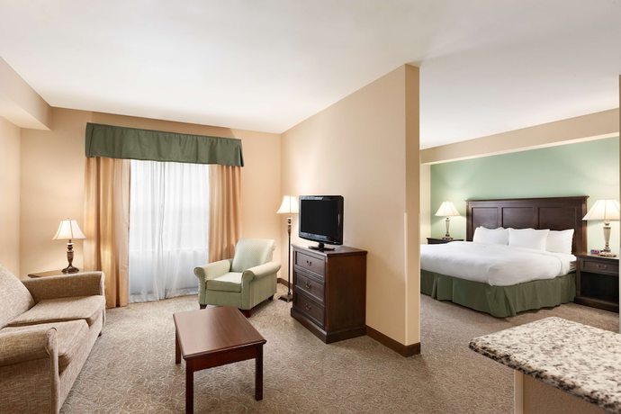 Imagen de la habitación del Hotel Country Inn and Suites by Radisson, Asheville West, NC. Foto 5