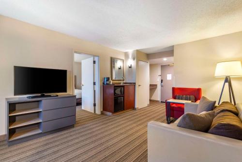 Imagen de la habitación del Hotel Country Inn and Suites by Radisson, Atlanta Galleria Ballpark. Foto 16
