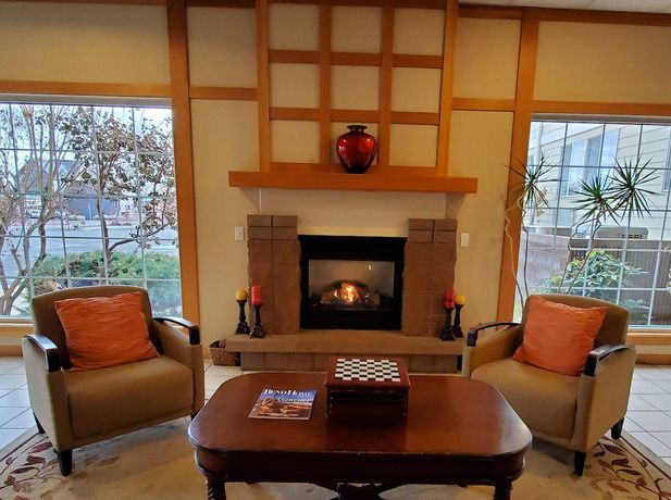 Imagen de los interiores del Hotel Country Inn and Suites by Radisson, Bend, OR. Foto 17