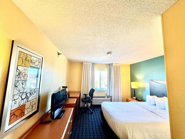 Imagen de la habitación del Hotel Country Inn and Suites by Radisson, Bismarck-Mandan. Foto 7