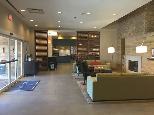 Imagen de los interiores del Hotel Country Inn and Suites by Radisson, Bloomington at Mall of America, MN. Foto 19