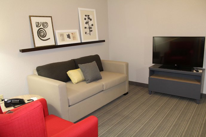 Imagen de la habitación del Hotel Country Inn and Suites by Radisson, Brooklyn Center, MN. Foto 12