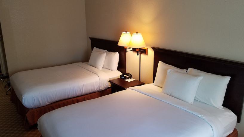 Imagen de la habitación del Hotel Country Inn and Suites by Radisson, Columbus, GA. Foto 8
