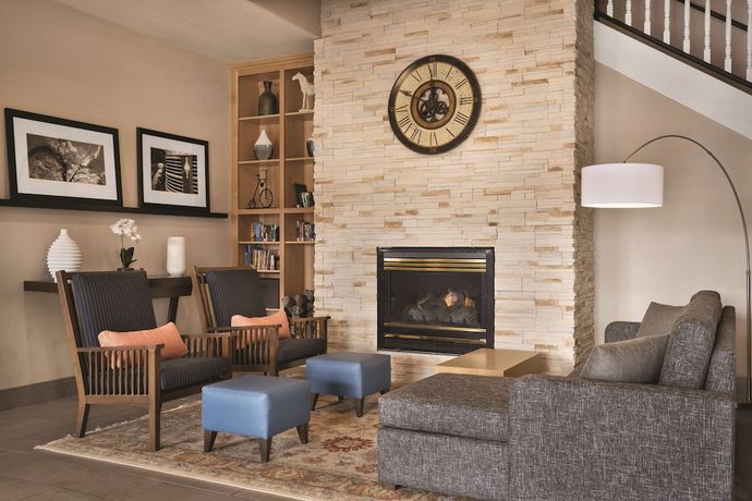 Imagen de los interiores del Hotel Country Inn and Suites by Radisson, Dakota Dunes, SD. Foto 13