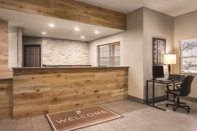 Imagen de los interiores del Hotel Country Inn and Suites by Radisson, Dakota Dunes, SD. Foto 14