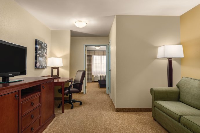 Imagen de la habitación del Hotel Country Inn and Suites by Radisson, Dakota Dunes, SD. Foto 8