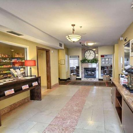 Imagen general del Hotel Country Inn and Suites by Radisson, Dearborn. Foto 3