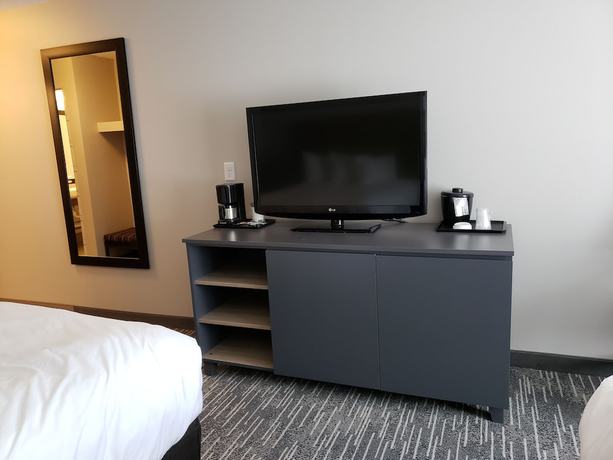 Imagen de la habitación del Hotel Country Inn and Suites by Radisson, Detroit Lakes. Foto 3