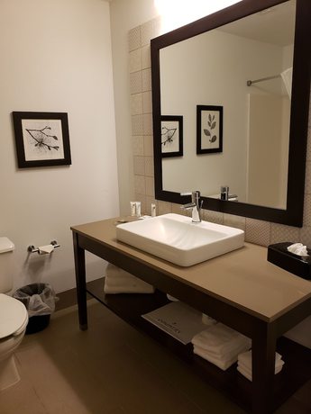 Imagen de la habitación del Hotel Country Inn and Suites by Radisson, Detroit Lakes. Foto 5