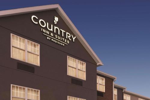 Imagen general del Hotel Country Inn and Suites by Radisson, Dubuque, IA. Foto 1