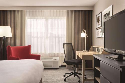 Imagen de la habitación del Hotel Country Inn and Suites by Radisson, Dubuque, IA. Foto 13