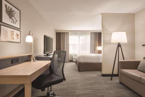Imagen de la habitación del Hotel Country Inn and Suites by Radisson, Dubuque, IA. Foto 15