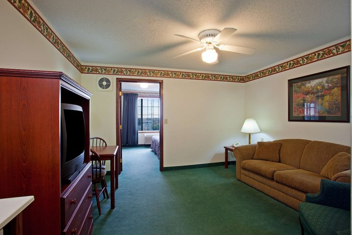 Imagen de la habitación del Hotel Country Inn and Suites by Radisson, Elk River, MN. Foto 14