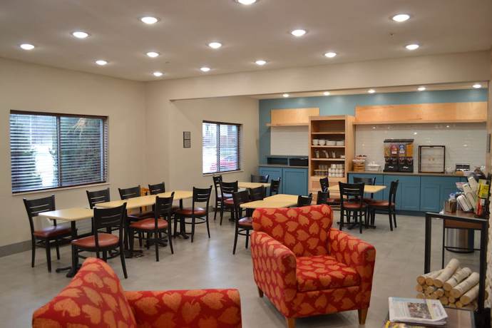 Imagen de los interiores del Hotel Country Inn and Suites by Radisson, Fairview Heights, IL. Foto 19