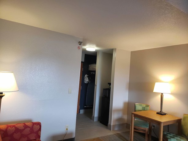 Imagen de la habitación del Hotel Country Inn and Suites by Radisson, Fairview Heights, IL. Foto 14