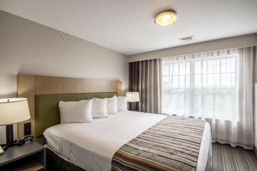 Imagen de la habitación del Hotel Country Inn and Suites by Radisson, Fond du Lac, WI. Foto 3