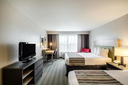 Imagen de la habitación del Hotel Country Inn and Suites by Radisson, Fond du Lac, WI. Foto 7
