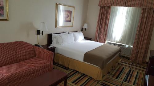 Imagen de la habitación del Hotel Country Inn and Suites by Radisson, Fort Worth West l-30 NAS JRB. Foto 3