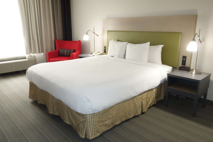 Imagen de la habitación del Hotel Country Inn and Suites by Radisson, Fresno North, CA. Foto 8