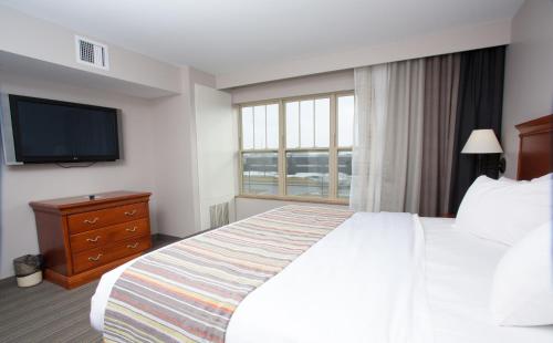 Imagen de la habitación del Hotel Country Inn and Suites by Radisson, Grand Forks, ND. Foto 8