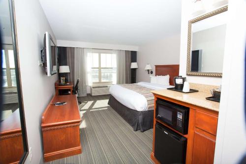 Imagen de la habitación del Hotel Country Inn and Suites by Radisson, Grand Forks, ND. Foto 13