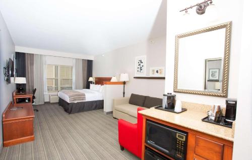 Imagen de la habitación del Hotel Country Inn and Suites by Radisson, Grand Forks, ND. Foto 15